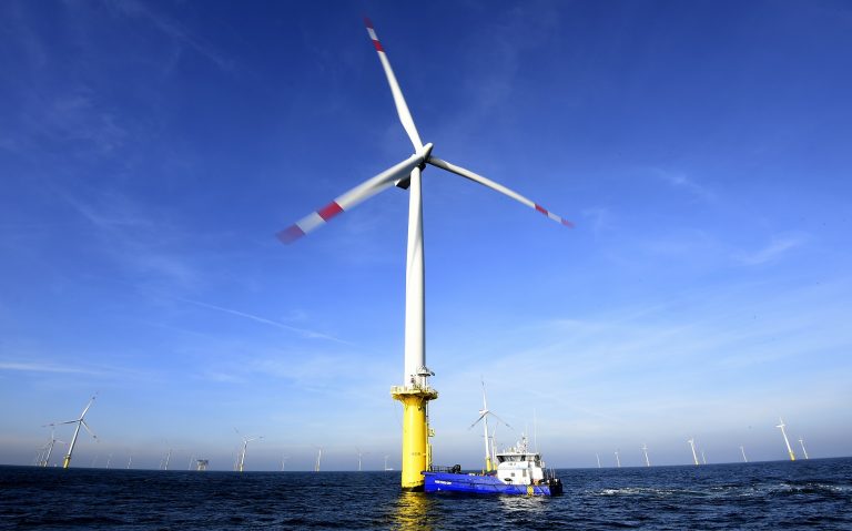 O crescimento das fontes renováveis de energia seria uma das razões da estabilização das emissões de carbono