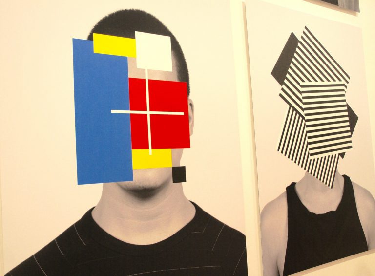 "Deep Face", série de Douglas Coupland, critica a ferramenta de reconhecimento facial
