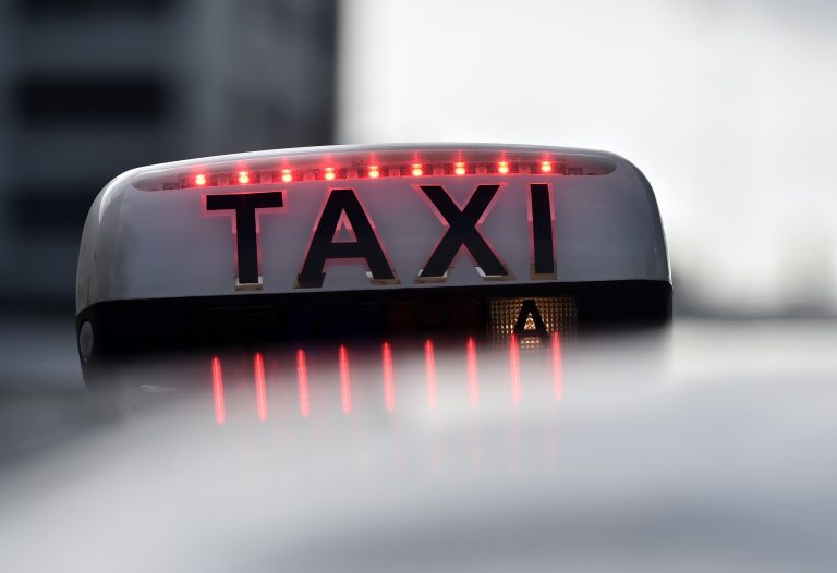 Presidente do Sindicato dos taxistas de SP em post no Facebook: "“Acabou a moleza, prefeito Haddad, chega de palhaçada nesta cidade. Agora é cacete”