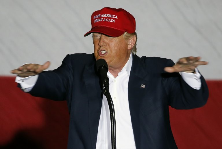 Para Trump, a Agência Ambiental Americana "causa danos, em vez de evitá-los, o que leva a fraudes e abusos tremendos"
