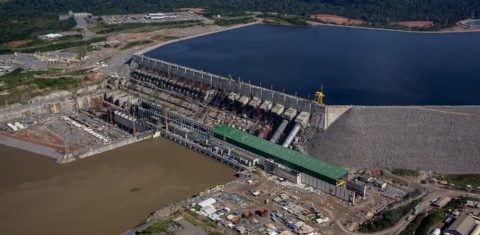 Vista aérea da Usina Hidrelétrica de Belo Monte: última grande obra do setor. Foto Marizilda Cruppe