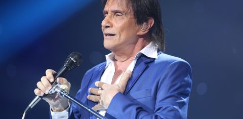 Roberto Carlos num dos shows da sua turnê deste ano, em Barra Funda, São Paulo. Foto de William Volcov/Brazl Photo Press