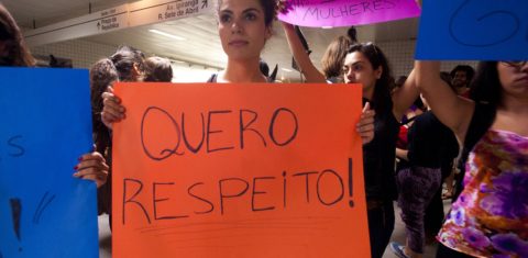 Mulheres protestam contra o assédio no metrô de São Paulo. Foto de Gabriel Soares/Brazil Photo Press