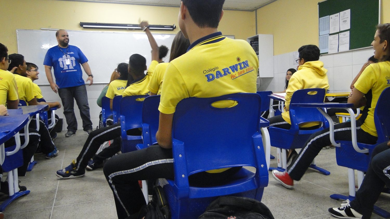 No colégio Darwin, em Fortaleza, não há evasão no ensino médio (Foto Levi de Freitas)