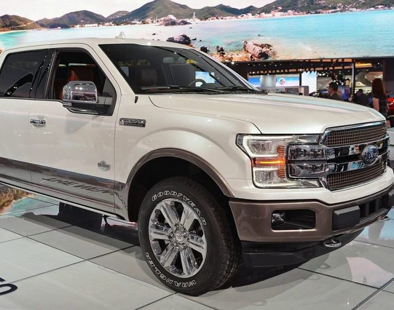O Ford F-150, carro mais vendido nos EUA, com seus seis metros de comprimento, 2,30m de largura, quase dois metros de altura e duas toneladas. Foto Divulgação