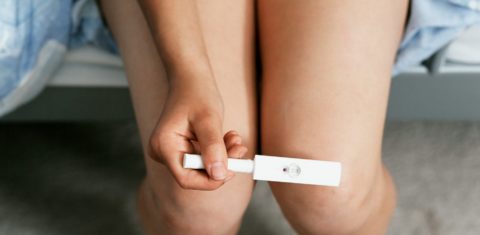 4.262 crianças e adolescentes, entre 10 e 19 anos, engravidaram de seus estupradores, entre 2011 e 2016, segundo pesquisa do Ministério da Saúde. Foto: Alys Tomlinson / Image Source/AFP