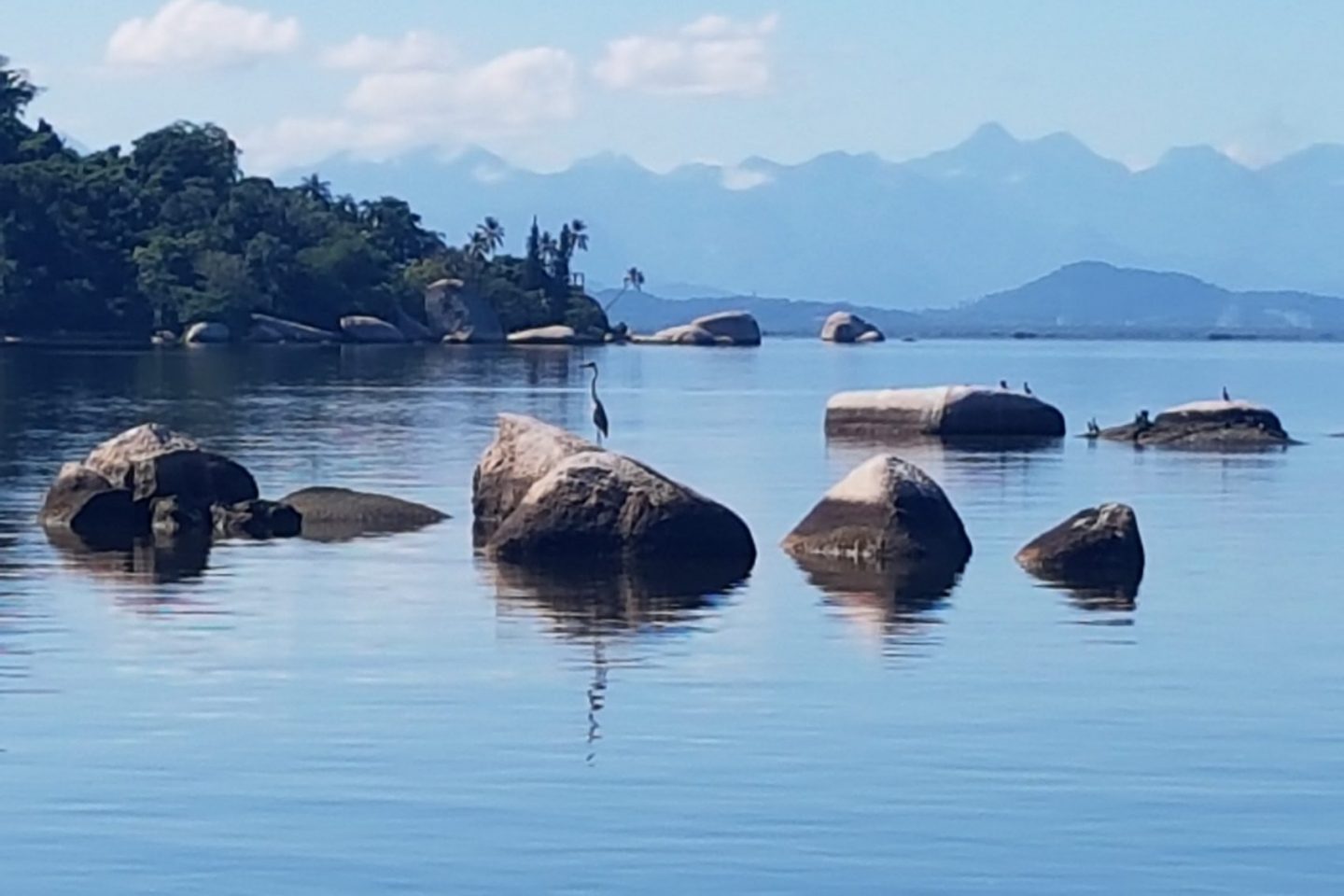 Paquetá, uma das mais conhecidas entre as ilhas da Baía de Guanabara (Foto Oscar Valporto)