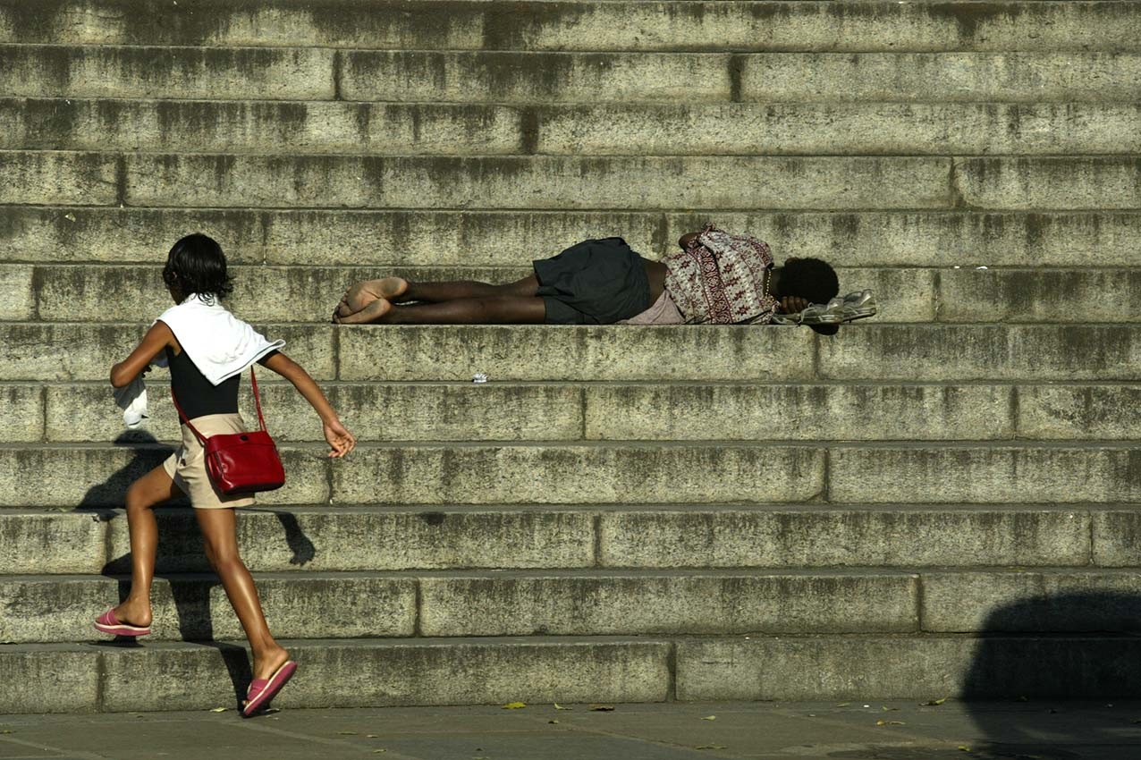 O IBGE alega que não tem estrutura e nem expertise técnica para realizar uma pesquisa envolvendo a população de rua. Foto Custódio Coimbra
