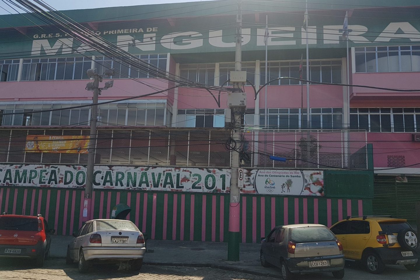 Palácio do Samba, quadra da Mangueira: escola é a referência do morro (Foto: Oscar Valporto)