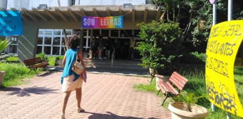 Faculdade de Letras da Ilha do Fundão tem o único fraldário do campus com mais de 30 mil alunos (Foto Bárbara Lopes)