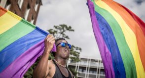 Por dentro das siglas da comunidade LGBT+ e seus significados