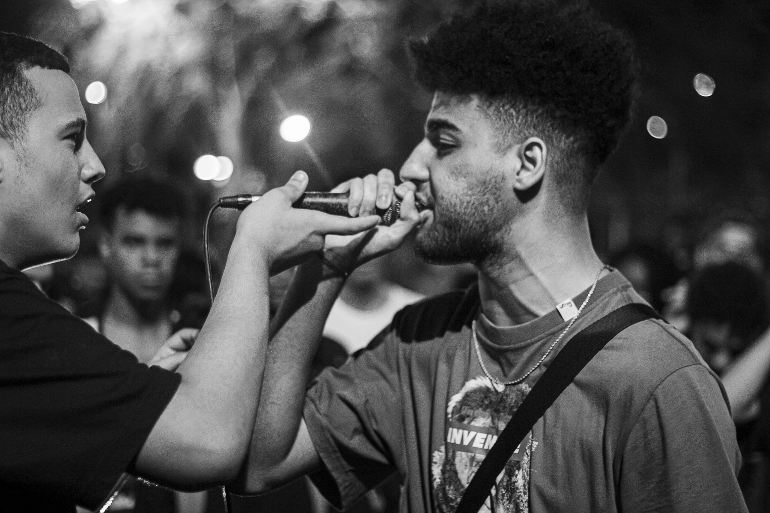 Foto Thiago Ripper Edição número 303 da roda cultural de Vila Isabel. Batalha de MCs classificatória para a final nacional. Foto Thiago Ripper