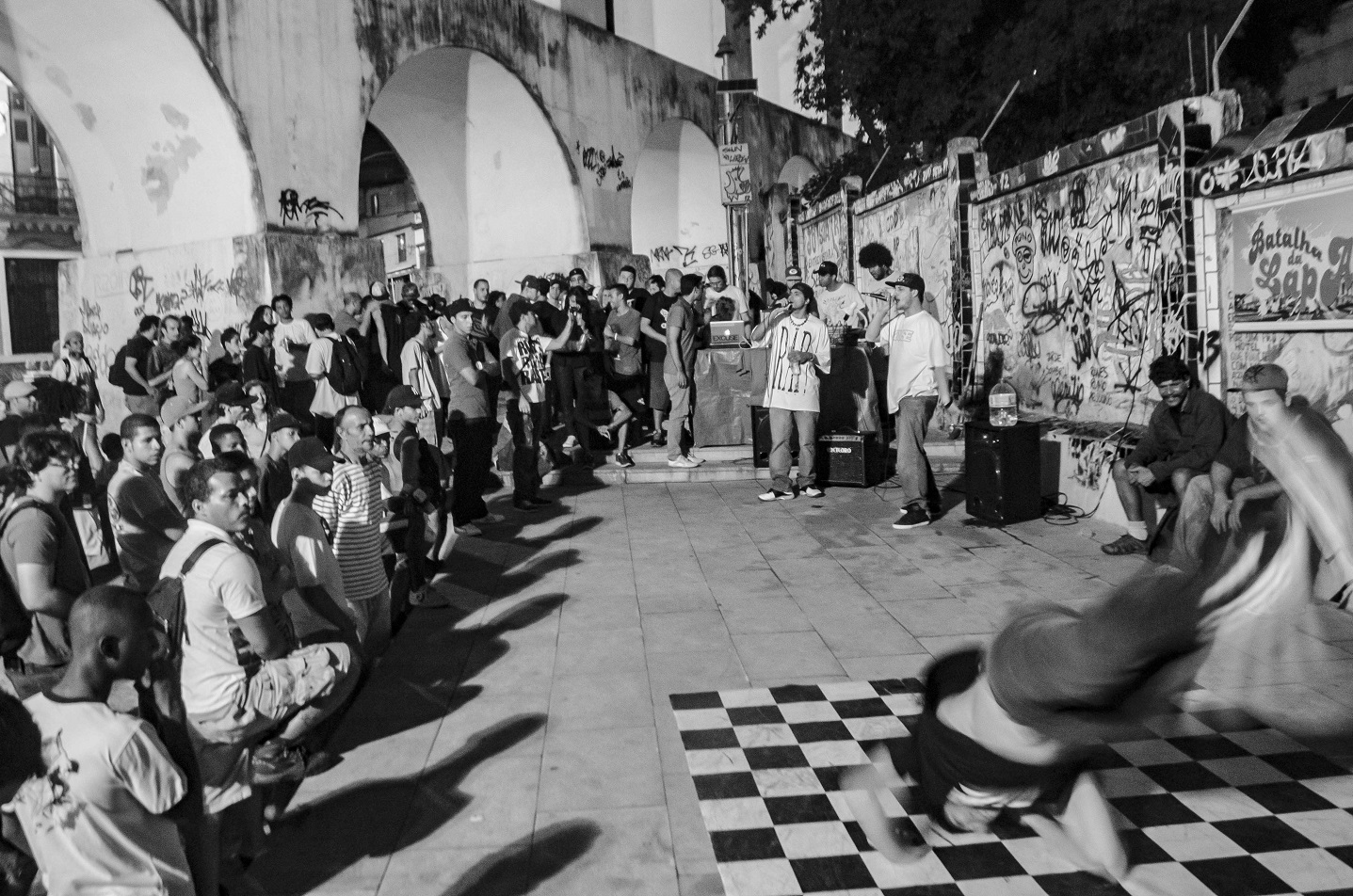 Foto Thiago Ripper Batalha de Mcs na Lapa. Estado tem hoje mais de 150 rodas culturais. Foto Thiago Ripper