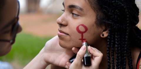 Estudantes fazem ato contra o assédio escolar no Rio de Janeiro em 2018 (Foto: Thiago Ribeiro / AGIF)