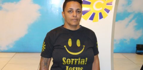 Laiza Calixto surpreende ao quebrar as expectativas sobre a aparência de uma pastora