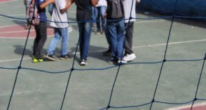 Estudantes que optam por não cursar ensino religioso ficam ao deus-dará