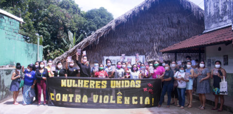 Lançamento da cartilha contra violência doméstica em São Gabriel da Cachoeira. Foto de Raquel Uendi/ISA