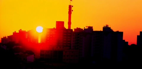 Cuiabá em dia de recorde de calor - 43,7ºC - setembro de 2020: ano se igualou a 2016 como o mais quente da história (Foto: Secom/MT)