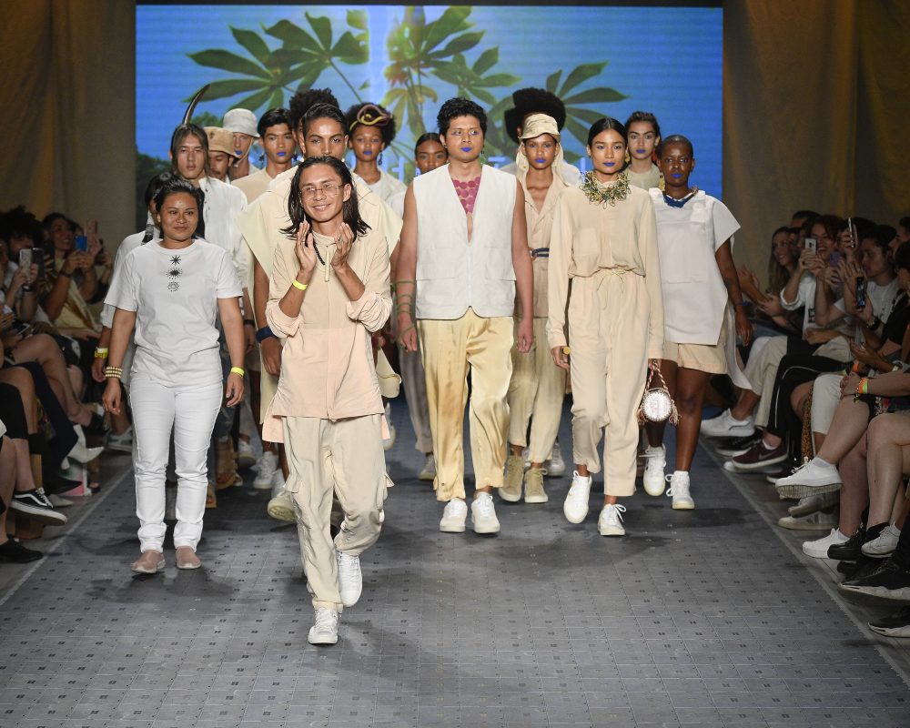 Desfile do Sioduhi Studio na Brasil Eco Fashion Week. Foto Marcelo Soubhia