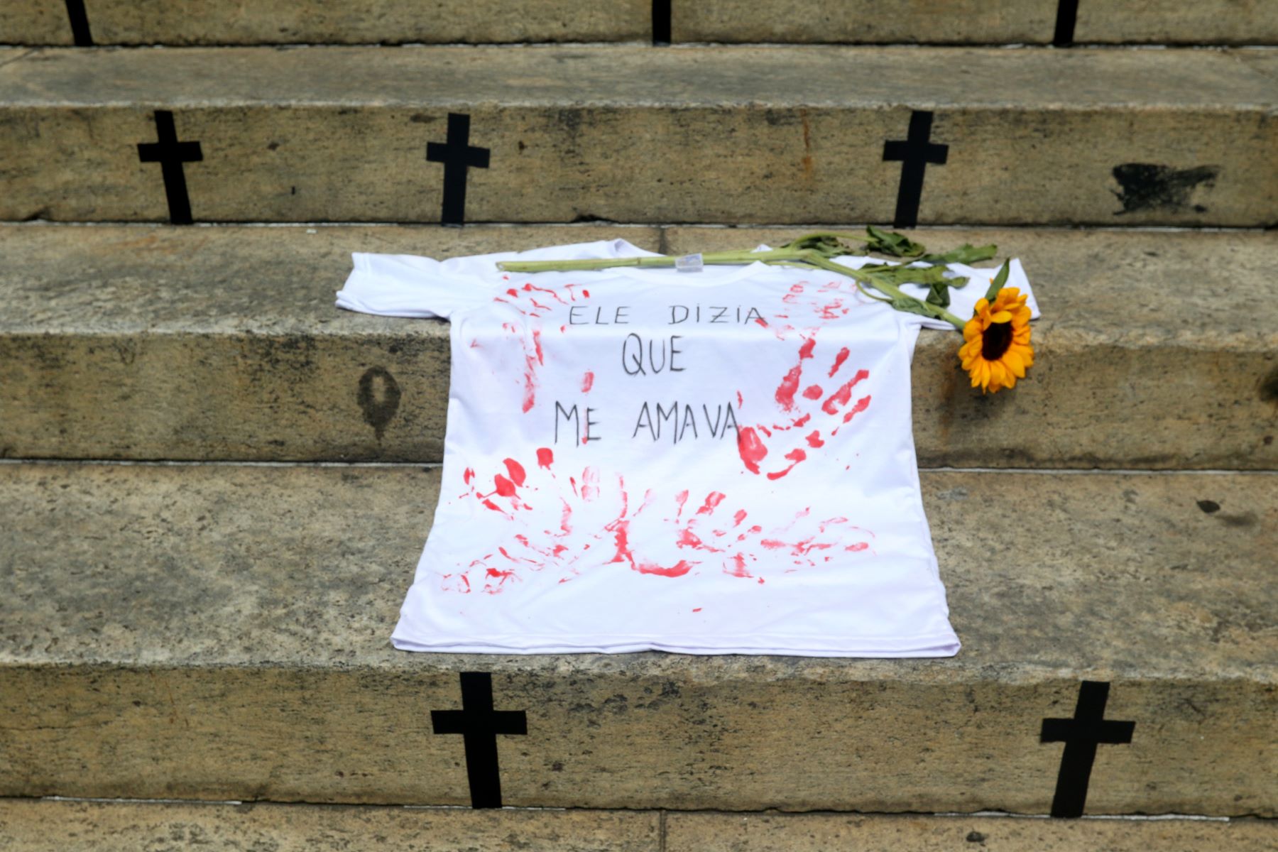 Manifestação contra feminicídio no Rio: dados mostram crescimento dos crimes contra as mulheres e meninas no Brasil (Foto: Tânia Rego / Agência Brasil - 08/03/2023)