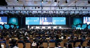 Organizações cobram medidas contra conflitos de interesses na COP30