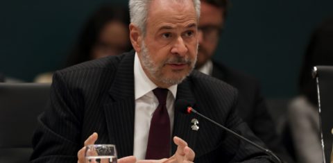 O embaixador André Corrêa do Lago em reunião no Itamaraty: aceno à transição energética da presidência da COP30 (Foto: José Cruz / Agência Brasil)