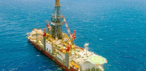 Navio-sonda do poço Pitu Oeste, na Bacia Potiguar, também na Margem Equatorial: Ibama licencia petróleo na Foz do Amazonas e ONGs vão à Justiça (Foto: Agência Petrobras)