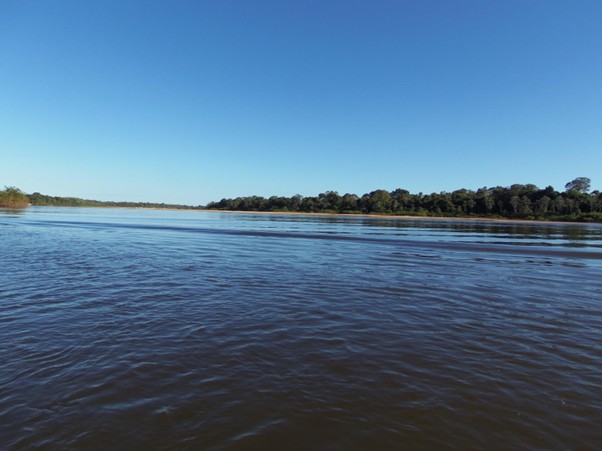Na bacia do rio Araguaia, a beleza da paisagem contrasta com os riscos de contaminação das águas. Foto Divulgação