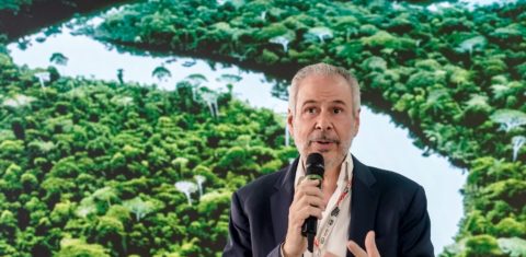 André Corrêa do Lago em evento em Belém: presidente da COP30 defende aceleração do multilateralismo climático em nova carta (Foto: Rafa Neddermeyer / COP30 - 15/11/2025)