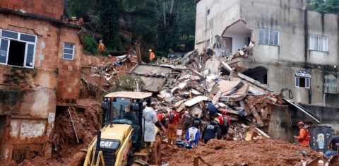 Destruição causada pelo temporal em Juiz de Fora/MG: chuvas extremas e mortais no Sudeste reforçam urgência de adaptar as cidades brasileiras ao “novo anormal” (Foto: Tânia Rego / Agência Brasil)