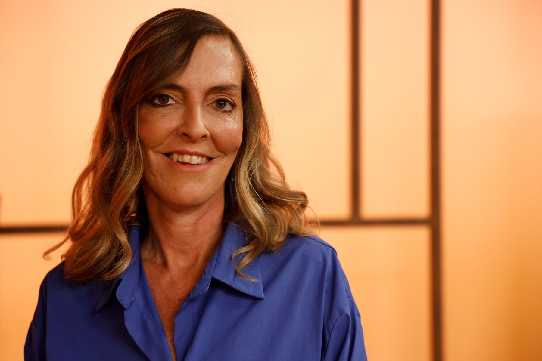 A bióloga e cientista Tatiana Sampaio, no estúdio da TV Brasil no Rio de Janeiro: desenvolvimento de medicamento experimental que possibilita a recuperação dos movimentos de pacientes paralisados (Foto: Fernando Frazão / Agência Brasil)