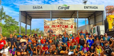 Mobilização indígena contra privatização dos rios Tapajós e Tocantins em Santarém: movimento quer revogação de decreto (Foto: Conselho Indígena Tapajós-Arapiuns - Cita)