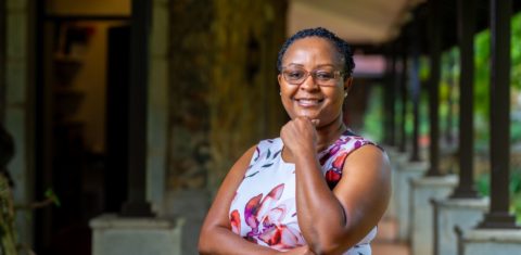 Saliwe Mutetwa-Zakariya, diretora e fundadora da Talia Women's Network: do enfrentamento de insegurança alimentar e falta de moradia a criação de organização voltada para mulheres e meninas no Zimbábue (Foto: Arquivo Pessoal)